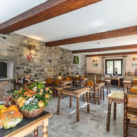 Maison d'hôtes D'hôtes Les Murès Du Mercantour